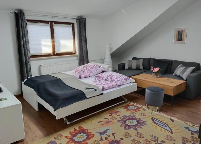 Haus Josef, Apartment Mit Balkon Und 2 Schlafzimmer