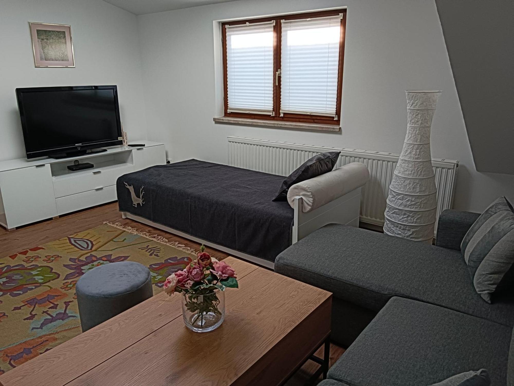 Haus Josef, Mit Balkon Und 2 Schlafzimmer Apartment Bischofshofen